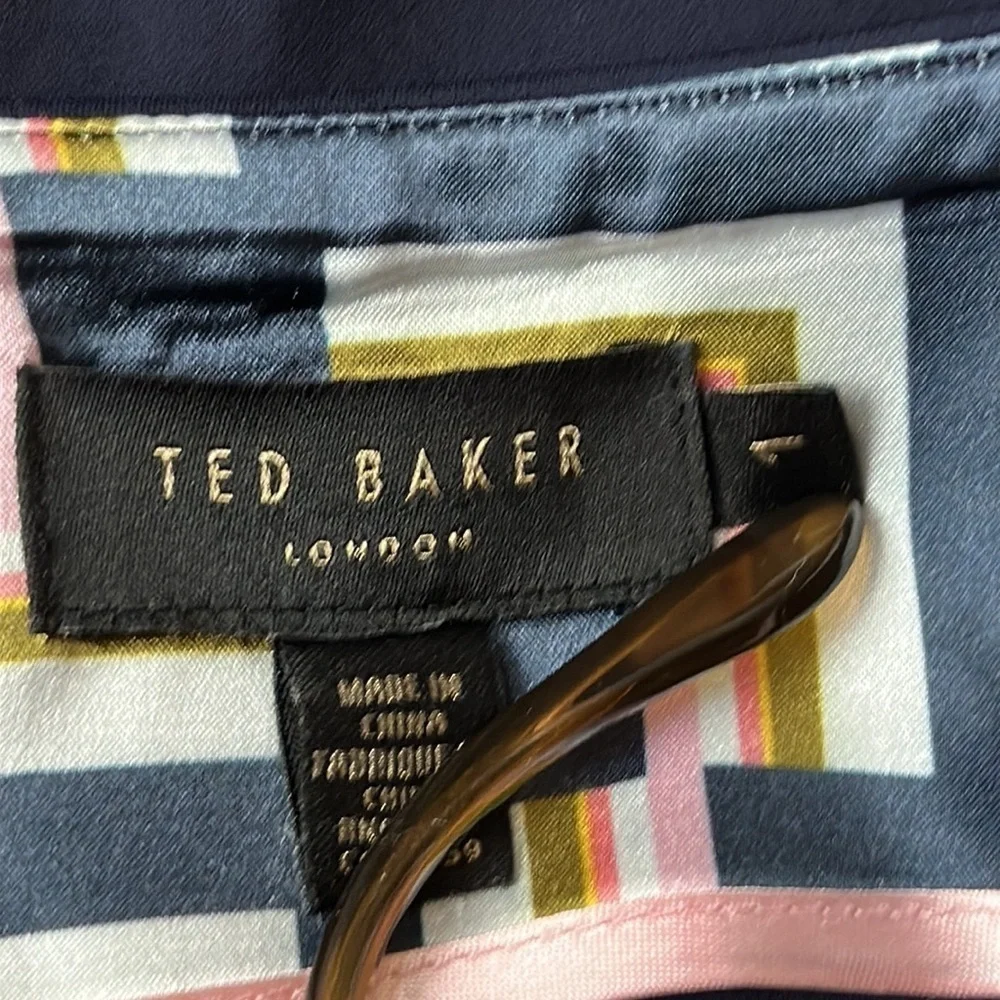 Ted Baker London Teea Eyelet Wrap Midi Pencil Skirt in Navy Blue Size 1/US 4